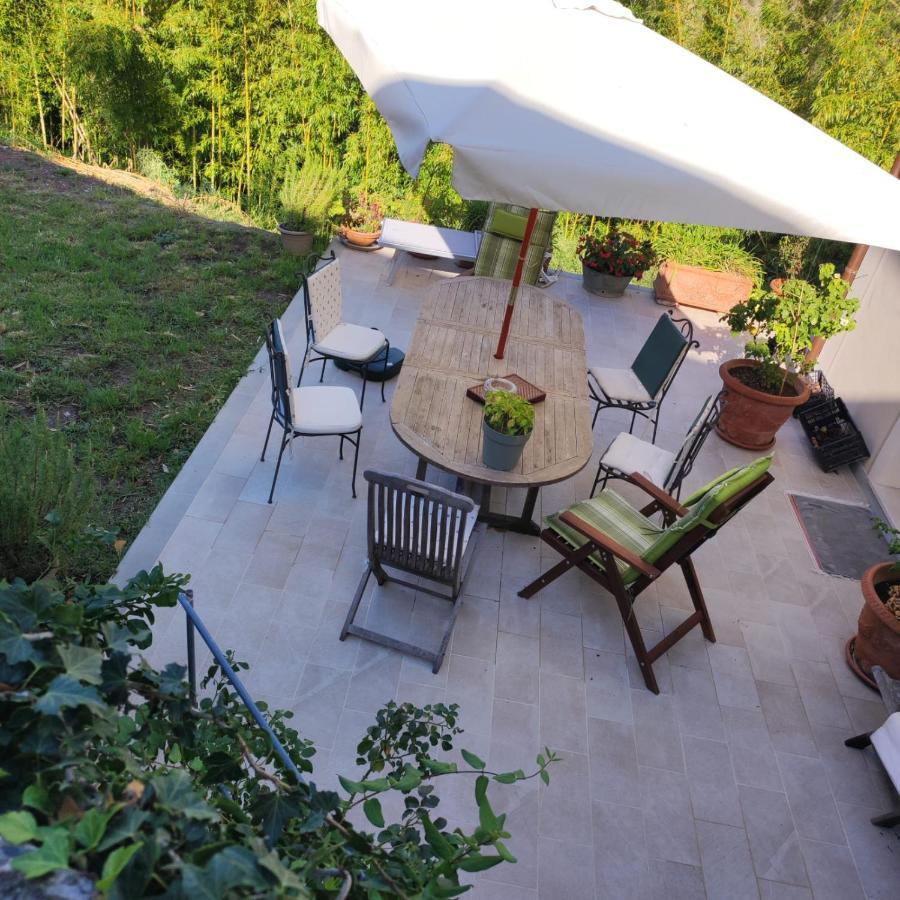 Cantoquinto Bed And Breakfast Фивиццано Экстерьер фото
